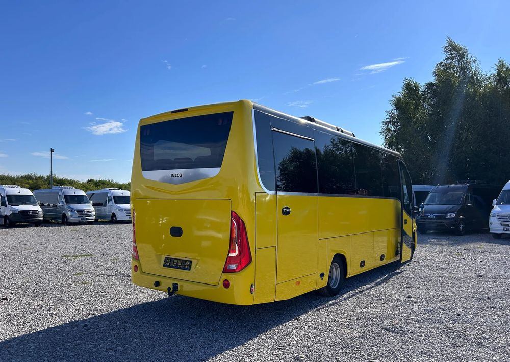 Iveco Daily - Minibus, Passenger van: picture 5 Iveco Daily - Minibus, Passenger van: picture 5