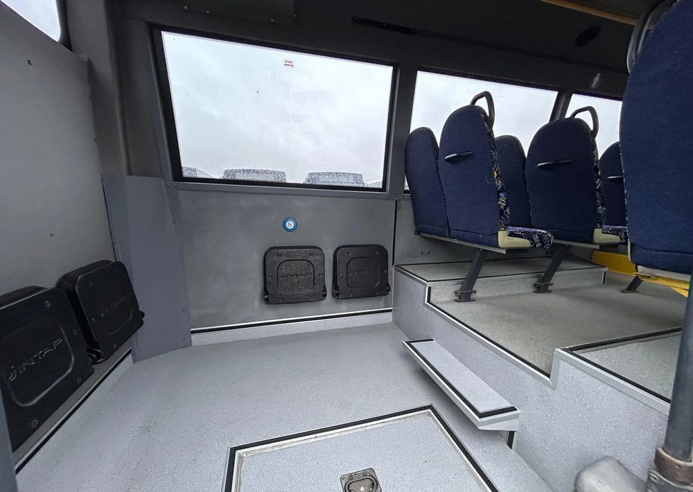 Mercedes-Benz Sprinter 516 CITY - City bus: picture 5 Mercedes-Benz Sprinter 516 CITY - City bus: picture 5