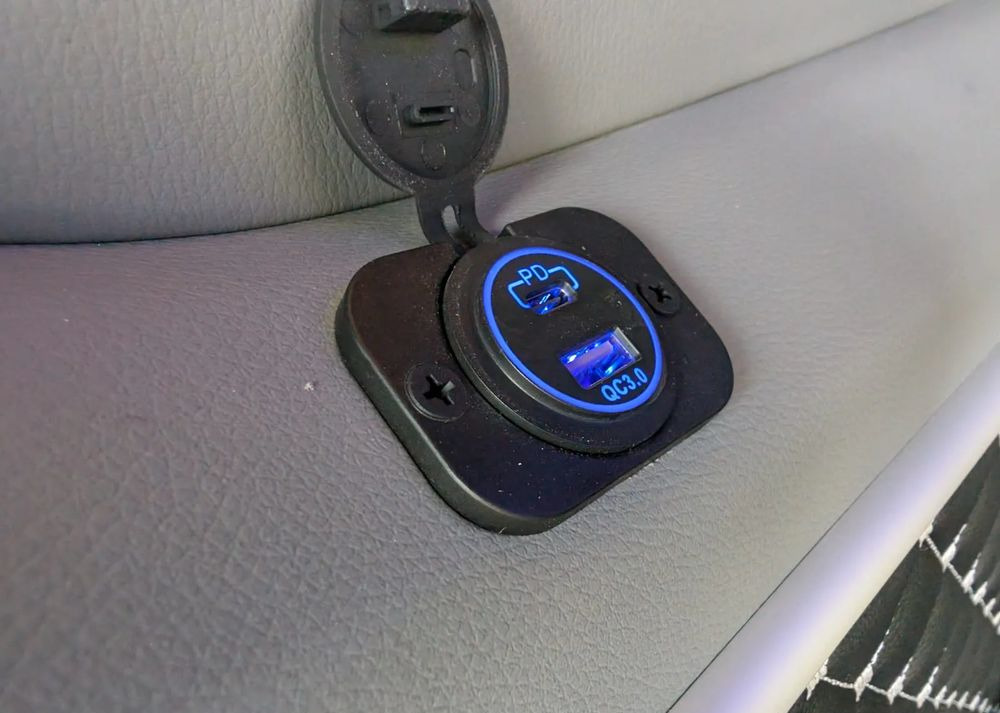 New Minibus, Electric bus Mercedes-Benz eSprinter: picture 25 New Minibus, Electric bus Mercedes-Benz eSprinter: picture 25