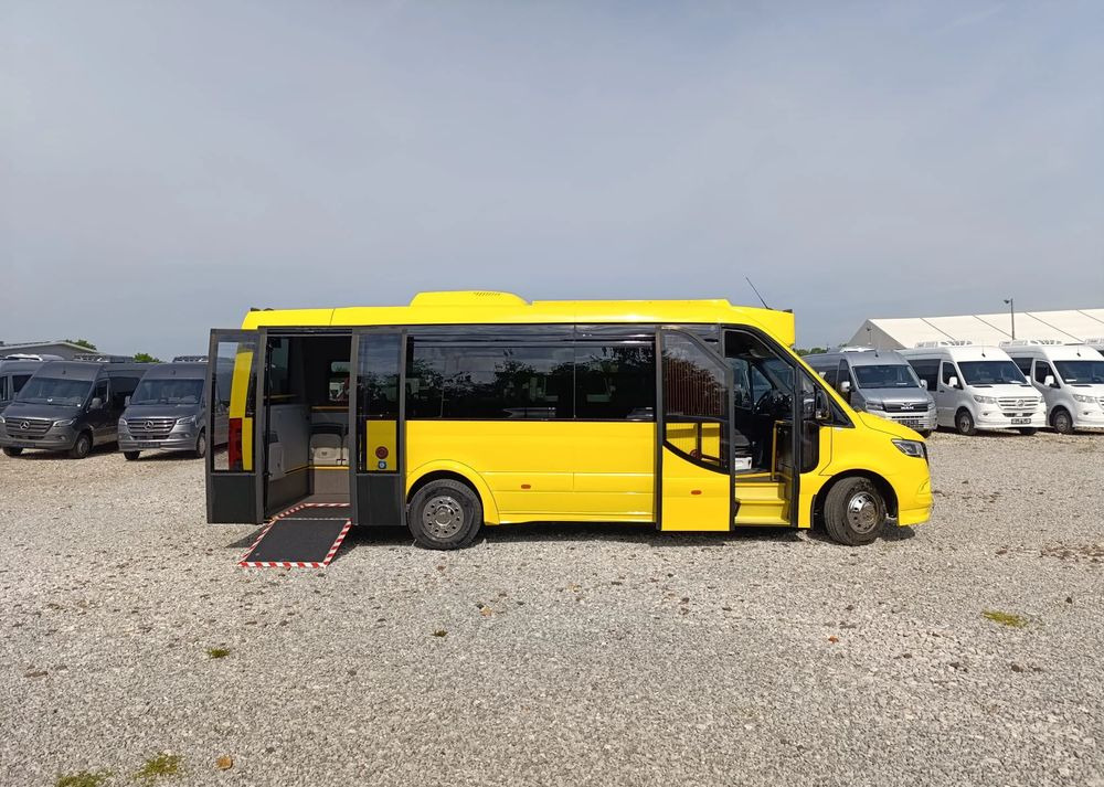 Mercedes-Benz eSprinter - Electric bus: picture 4 Mercedes-Benz eSprinter - Electric bus: picture 4