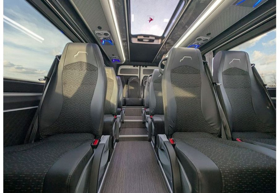 Minibus, Passenger van Volkswagen Crafter: picture 20