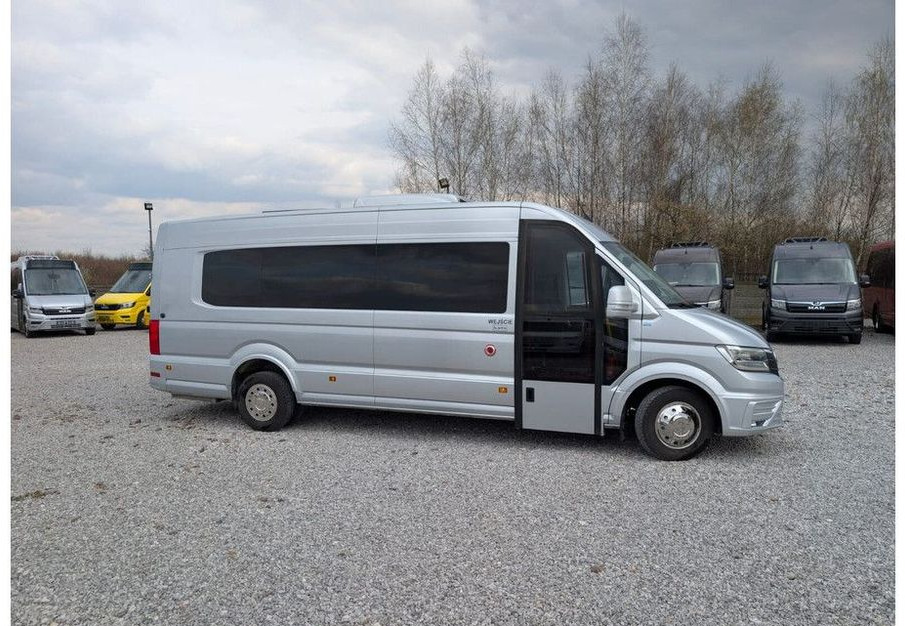 Volkswagen Crafter - Minibus, Passenger van: picture 2 Volkswagen Crafter - Minibus, Passenger van: picture 2