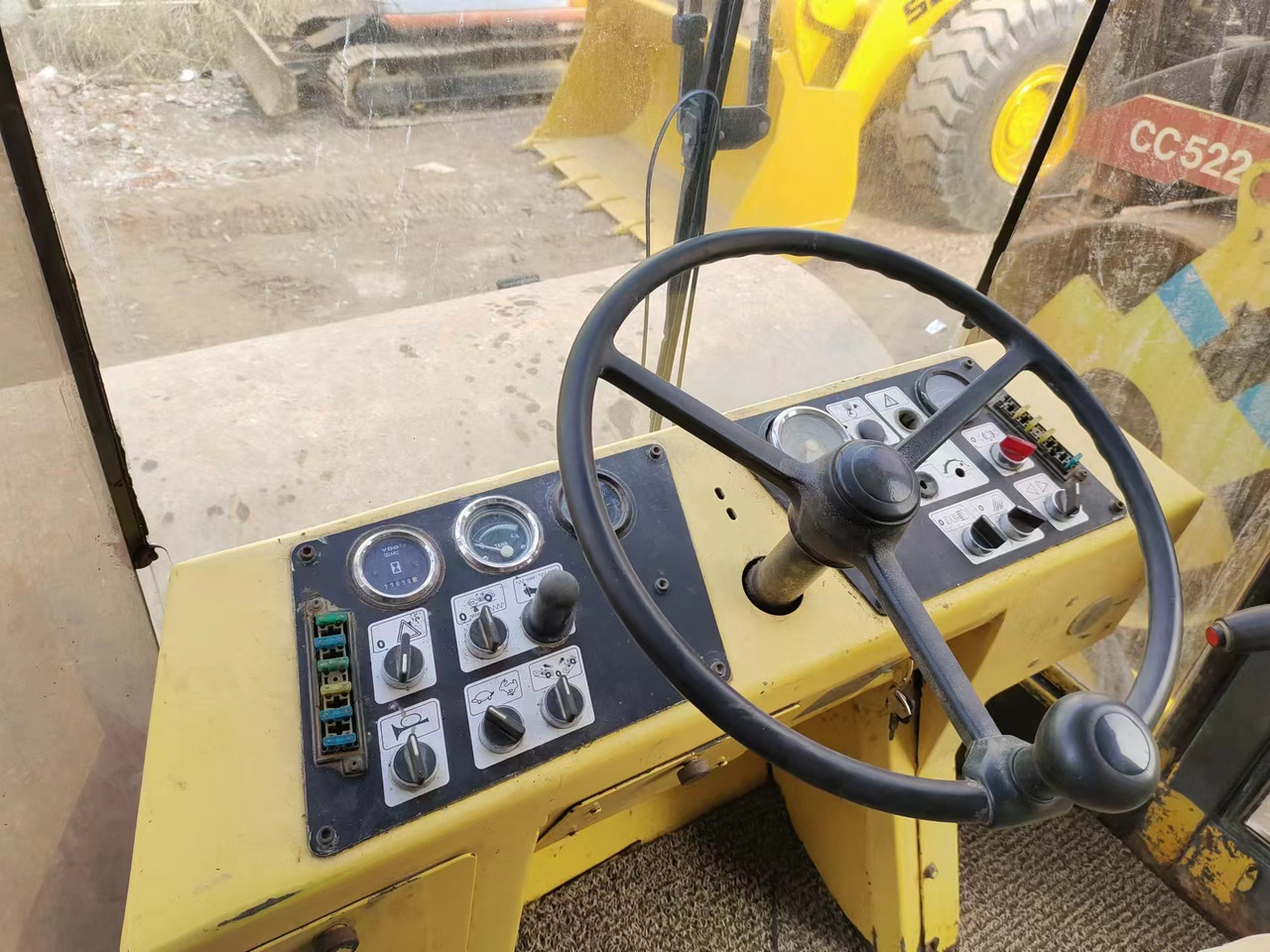 BOMAG BW 217D - Compactor: picture 5 BOMAG BW 217D - Compactor: picture 5