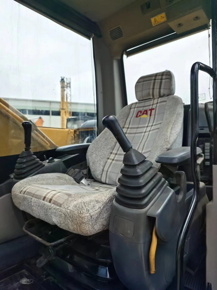 CAT 320D 320D2 320DL - Crawler excavator: picture 5 CAT 320D 320D2 320DL - Crawler excavator: picture 5