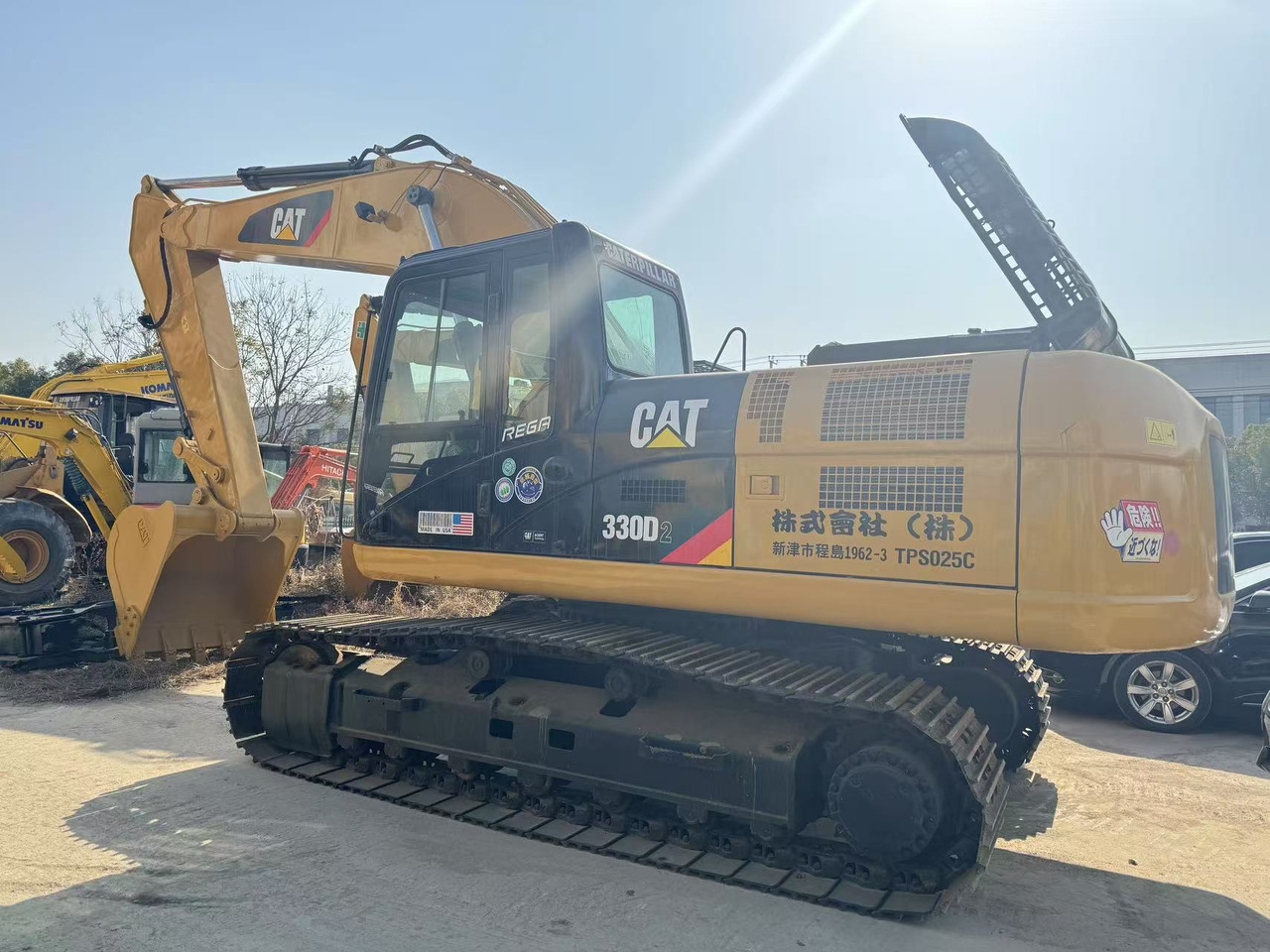 CAT 330D - Crawler excavator: picture 1 CAT 330D - Crawler excavator: picture 1