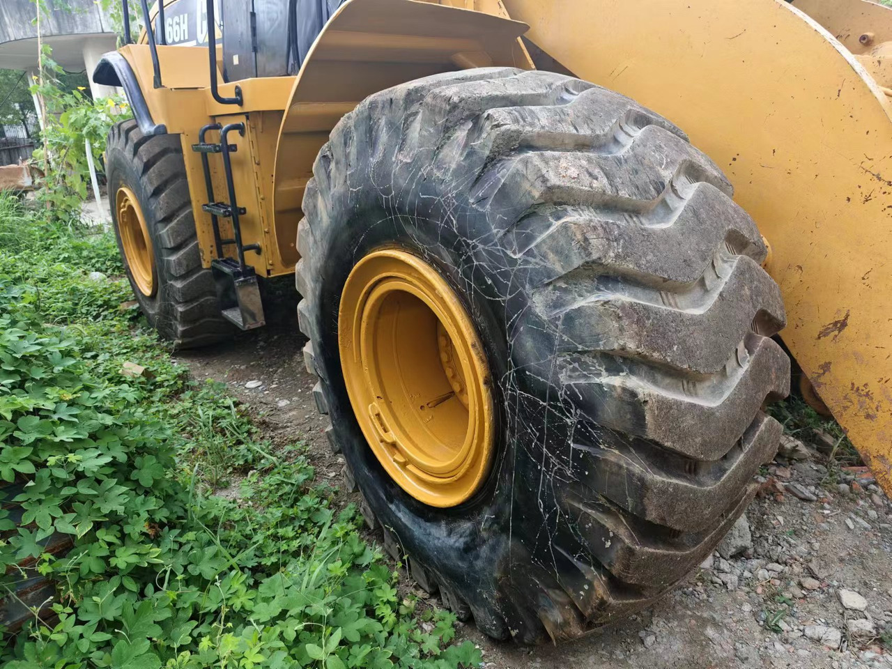 Wheel loader CATERPILLAR 966H: picture 7