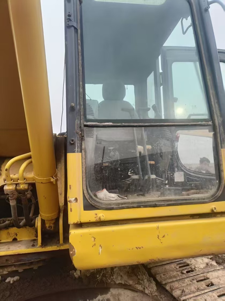 KOMATSU PC200-8N1 - Crawler excavator: picture 3 KOMATSU PC200-8N1 - Crawler excavator: picture 3