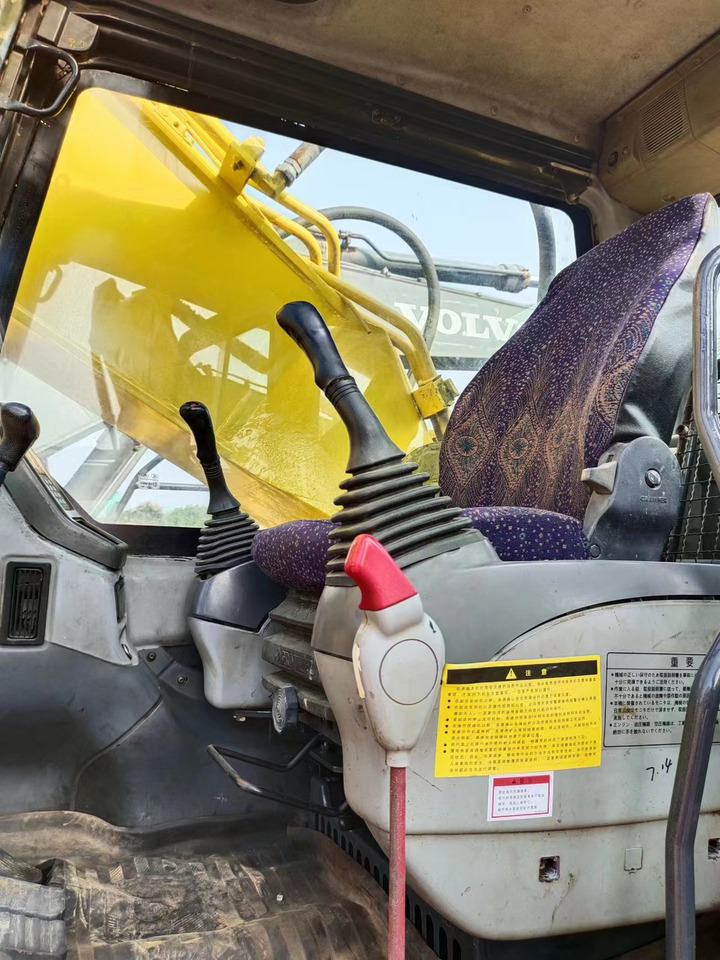 KOMATSU PC400-7 - Crawler excavator: picture 4 KOMATSU PC400-7 - Crawler excavator: picture 4