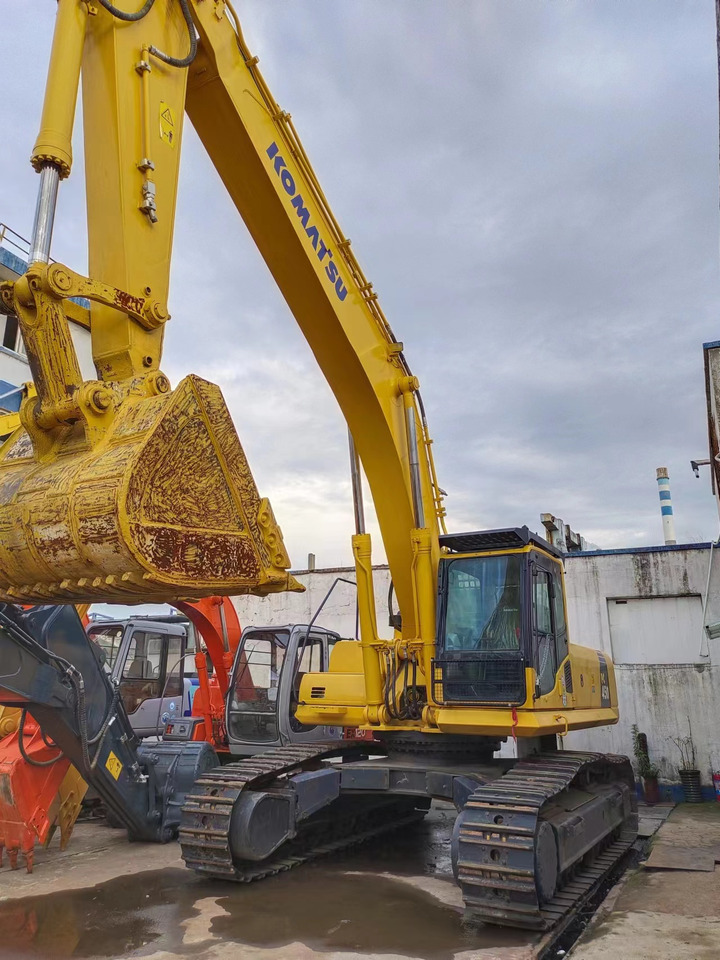 KOMATSU PC450-8 - Crawler excavator: picture 2 KOMATSU PC450-8 - Crawler excavator: picture 2