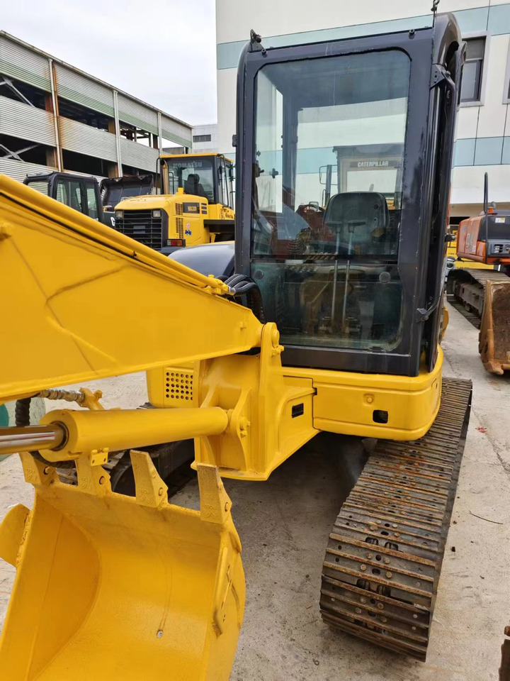 KOMATSU PC55MR-2 - Mini excavator: picture 2 KOMATSU PC55MR-2 - Mini excavator: picture 2