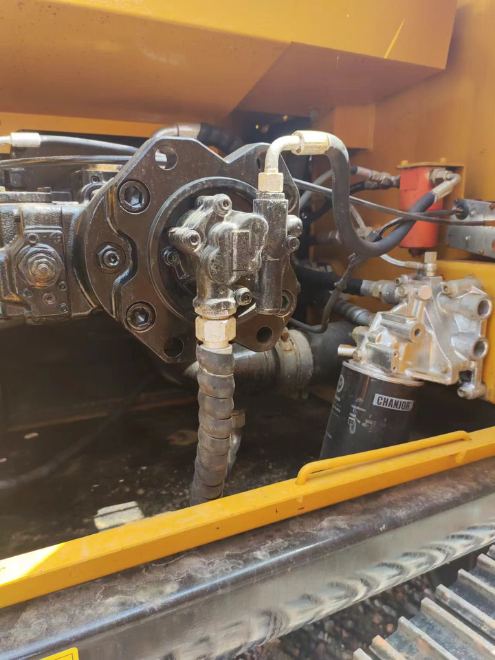 SANY SY215C - Crawler excavator: picture 4 SANY SY215C - Crawler excavator: picture 4