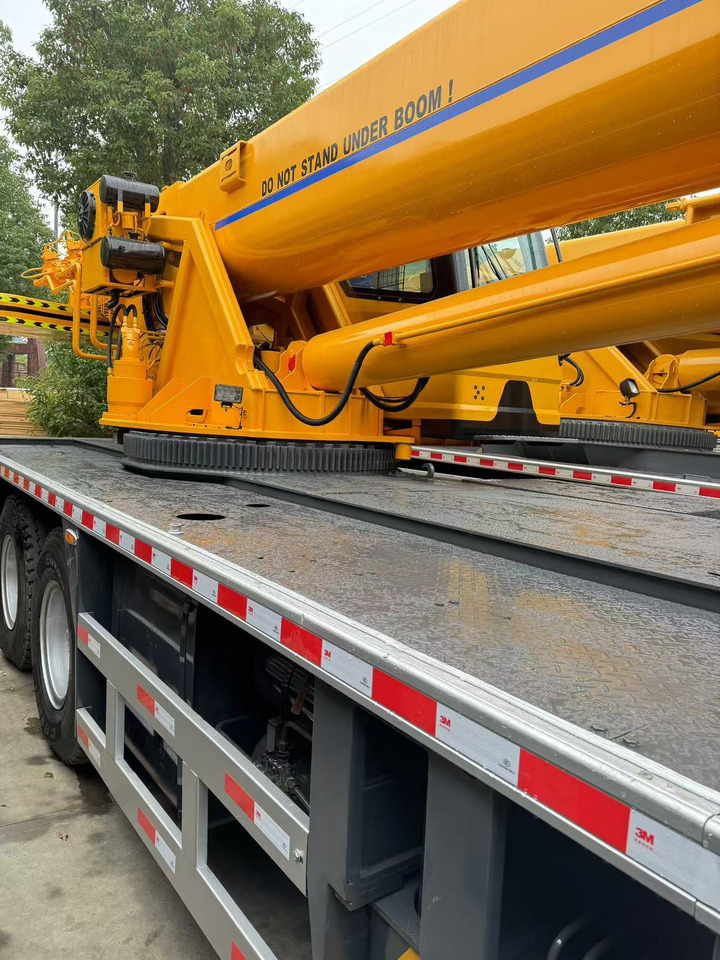 XCMG QY50KC QY50 CHINA TRUCK CRANE 50TONS - Mobile crane: picture 5 XCMG QY50KC QY50 CHINA TRUCK CRANE 50TONS - Mobile crane: picture 5