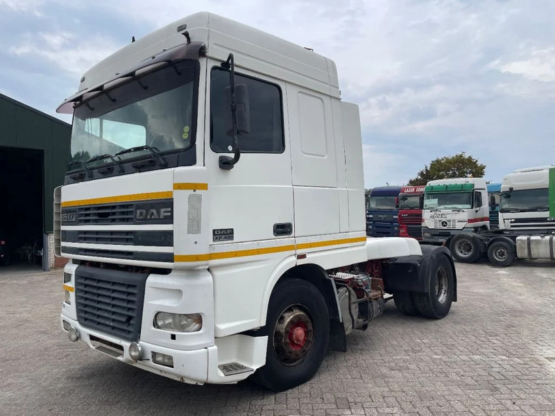 DAF XF 95.430 Tractor unit - Tractor unit: picture 3 DAF XF 95.430 Tractor unit - Tractor unit: picture 3