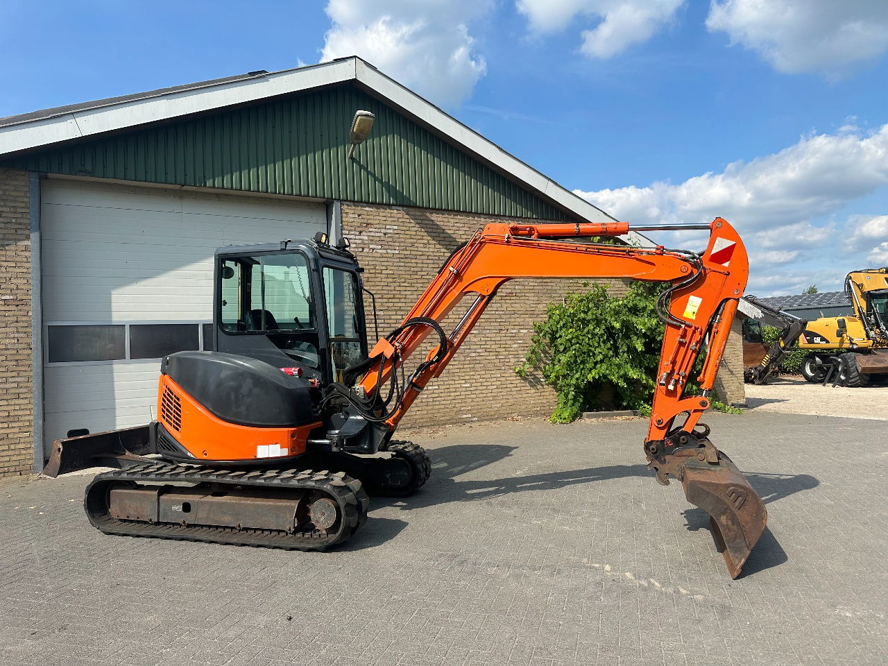 Hitachi ZX50U-2 CLR - Mini excavator: picture 5 Hitachi ZX50U-2 CLR - Mini excavator: picture 5