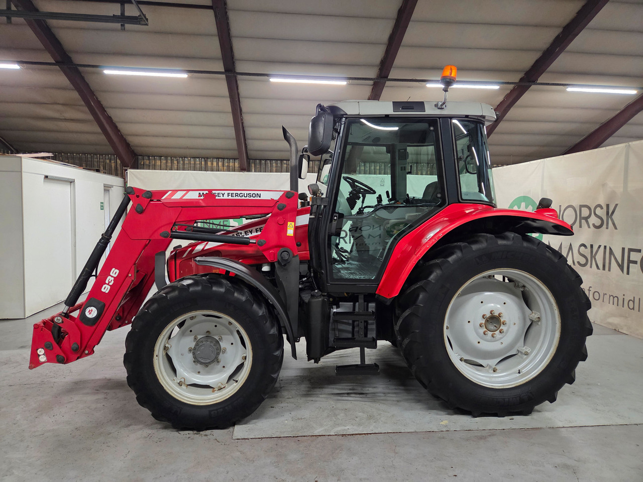 Massey Ferguson 6445 Dyna 6 #Tar innbytte - Farm tractor: picture 2 Massey Ferguson 6445 Dyna 6 #Tar innbytte - Farm tractor: picture 2