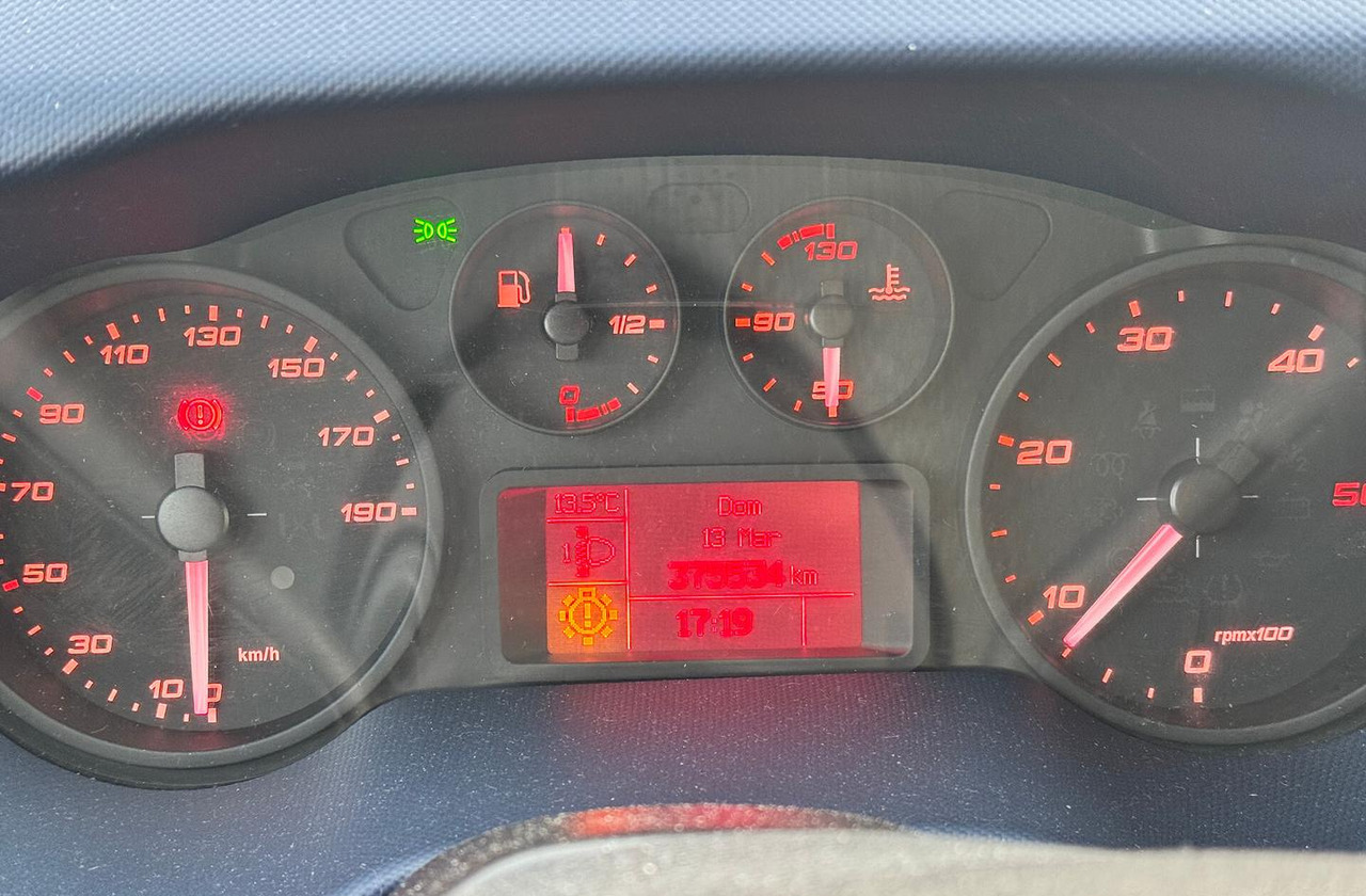 IVECO DAILY 35S16 - FRIGO - 2019 - Refrigerated delivery van: picture 5 IVECO DAILY 35S16 - FRIGO - 2019 - Refrigerated delivery van: picture 5