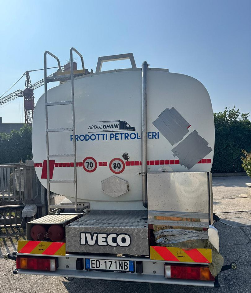 Tanker truck Iveco Eurocargo 150E21 Cisterna carburante: picture 11