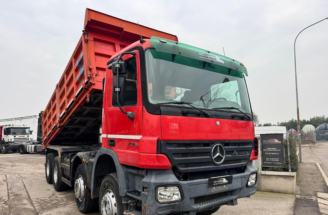 Mercedes Benz Actros 4144 - 8X4 - Tipper: picture 1 Mercedes Benz Actros 4144 - 8X4 - Tipper: picture 1