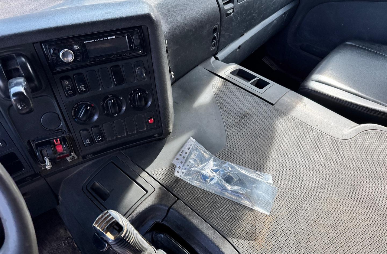 Ribaltabile SCANIA 420 - 8X4 - Tipper: picture 4 Ribaltabile SCANIA 420 - 8X4 - Tipper: picture 4