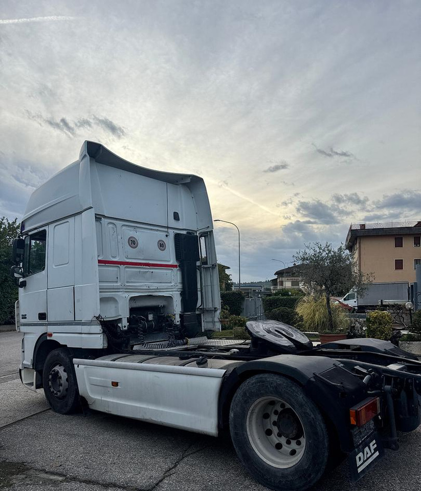 DAF XF 105.460 - 2010 - AUTOMATICO - Tractor unit: picture 3 DAF XF 105.460 - 2010 - AUTOMATICO - Tractor unit: picture 3