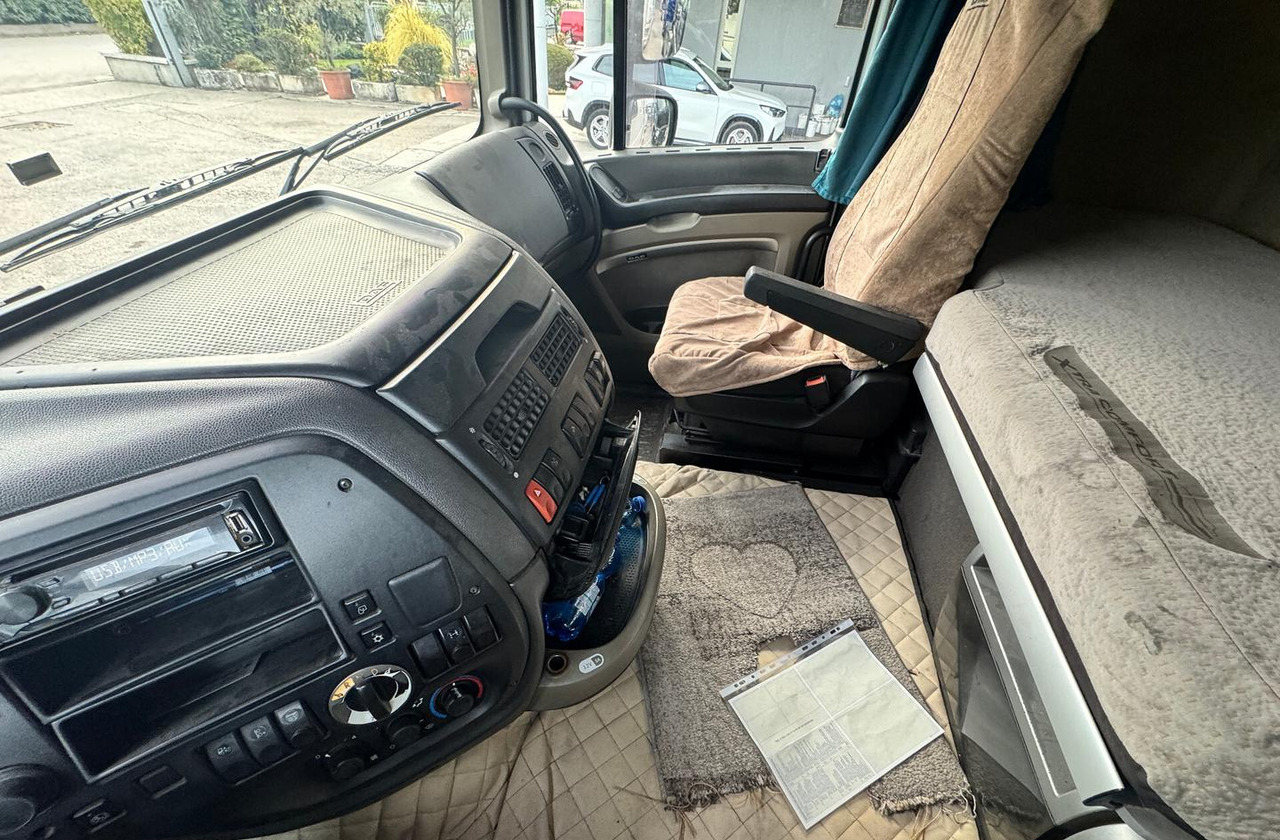 DAF XF 105.460 - 2010 - AUTOMATICO - Tractor unit: picture 5 DAF XF 105.460 - 2010 - AUTOMATICO - Tractor unit: picture 5