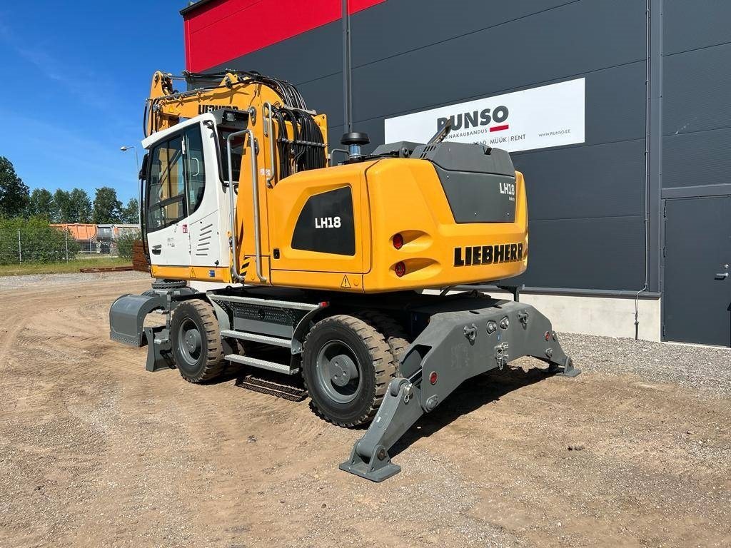 Liebherr LH 18 M Litronic - Waste/ Industry handler: picture 3 Liebherr LH 18 M Litronic - Waste/ Industry handler: picture 3