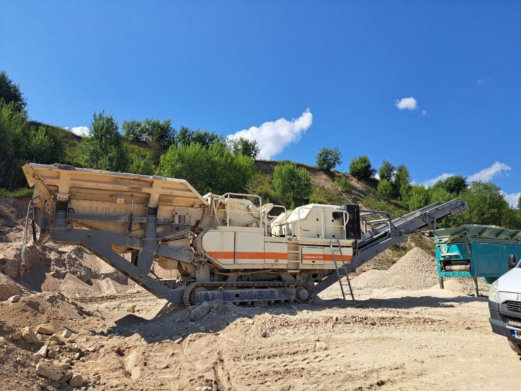 Metso LT 1110M - Mobile crusher: picture 1 Metso LT 1110M - Mobile crusher: picture 1