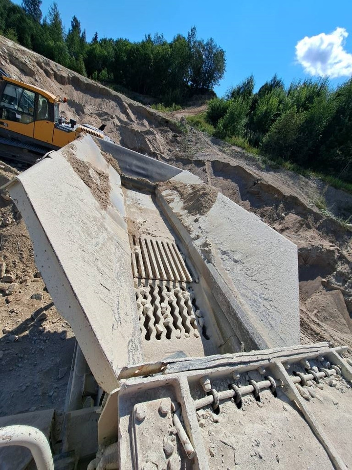 Metso LT 1110M - Mobile crusher: picture 5 Metso LT 1110M - Mobile crusher: picture 5