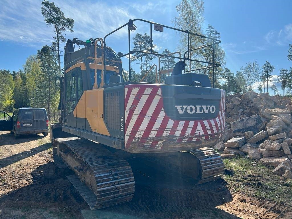 Volvo EC 220 EL - Crawler excavator: picture 4 Volvo EC 220 EL - Crawler excavator: picture 4