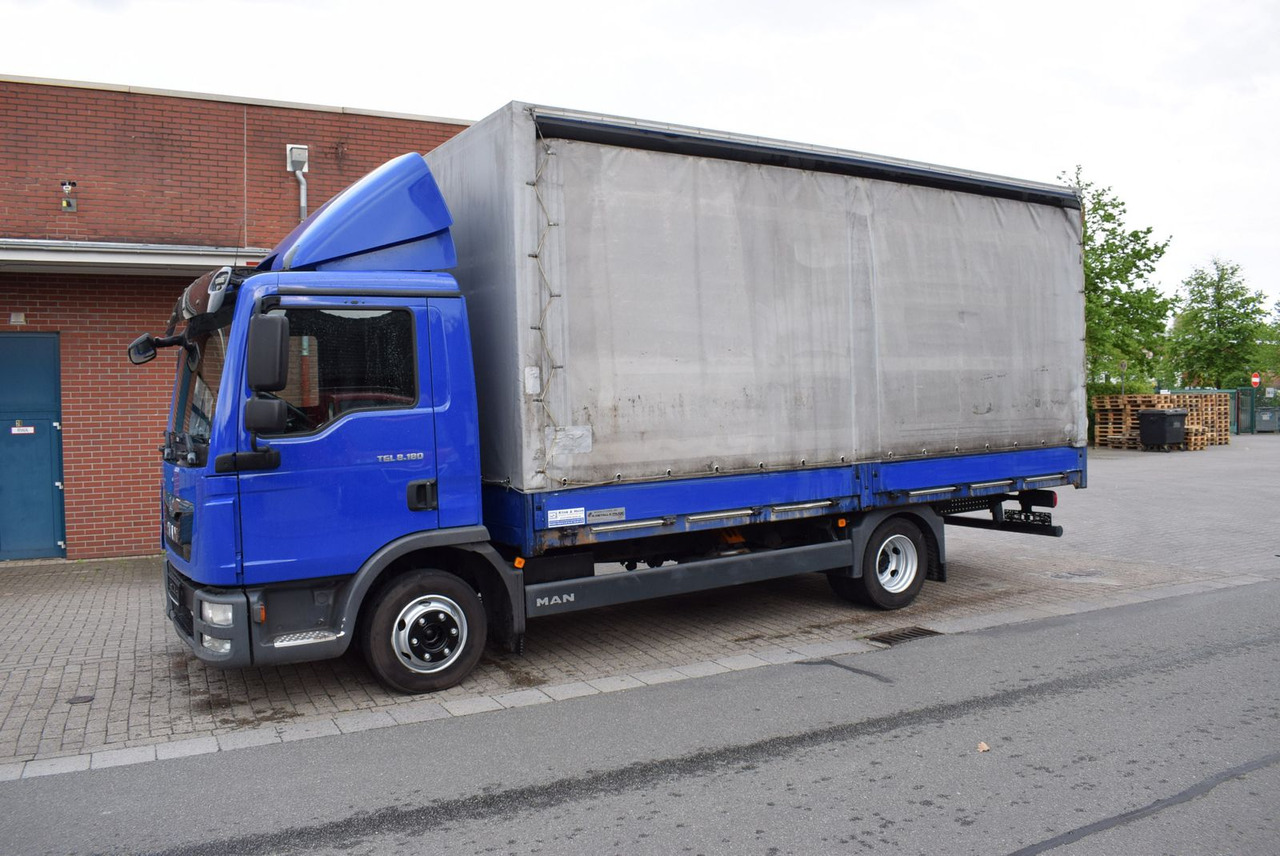 MAN TGL 8.180 Pritsche Schiebeplane Klima 3-Sitzer - Curtain side van: picture 2 MAN TGL 8.180 Pritsche Schiebeplane Klima 3-Sitzer - Curtain side van: picture 2