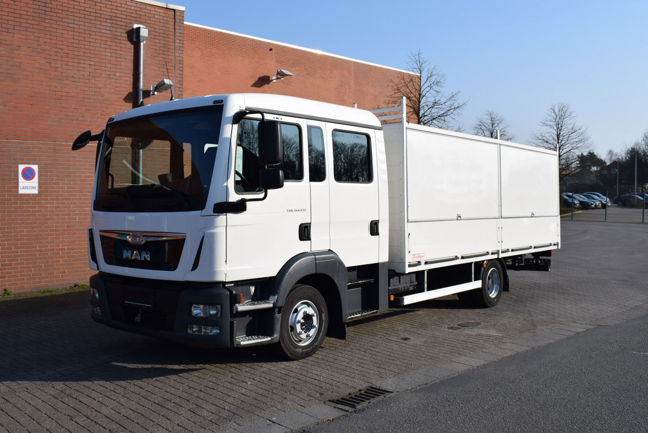MAN TGL 8.220 DOKA 6-Sitzer 2X AHK Klima - Open body delivery van, Combi van: picture 1 MAN TGL 8.220 DOKA 6-Sitzer 2X AHK Klima - Open body delivery van, Combi van: picture 1