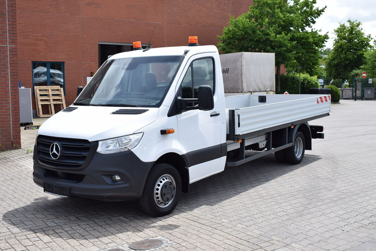 Mercedes-Benz Sprinter 514 Pritsche 4,30mAutomatik AHK 3,5 - Open body delivery van: picture 2 Mercedes-Benz Sprinter 514 Pritsche 4,30mAutomatik AHK 3,5 - Open body delivery van: picture 2