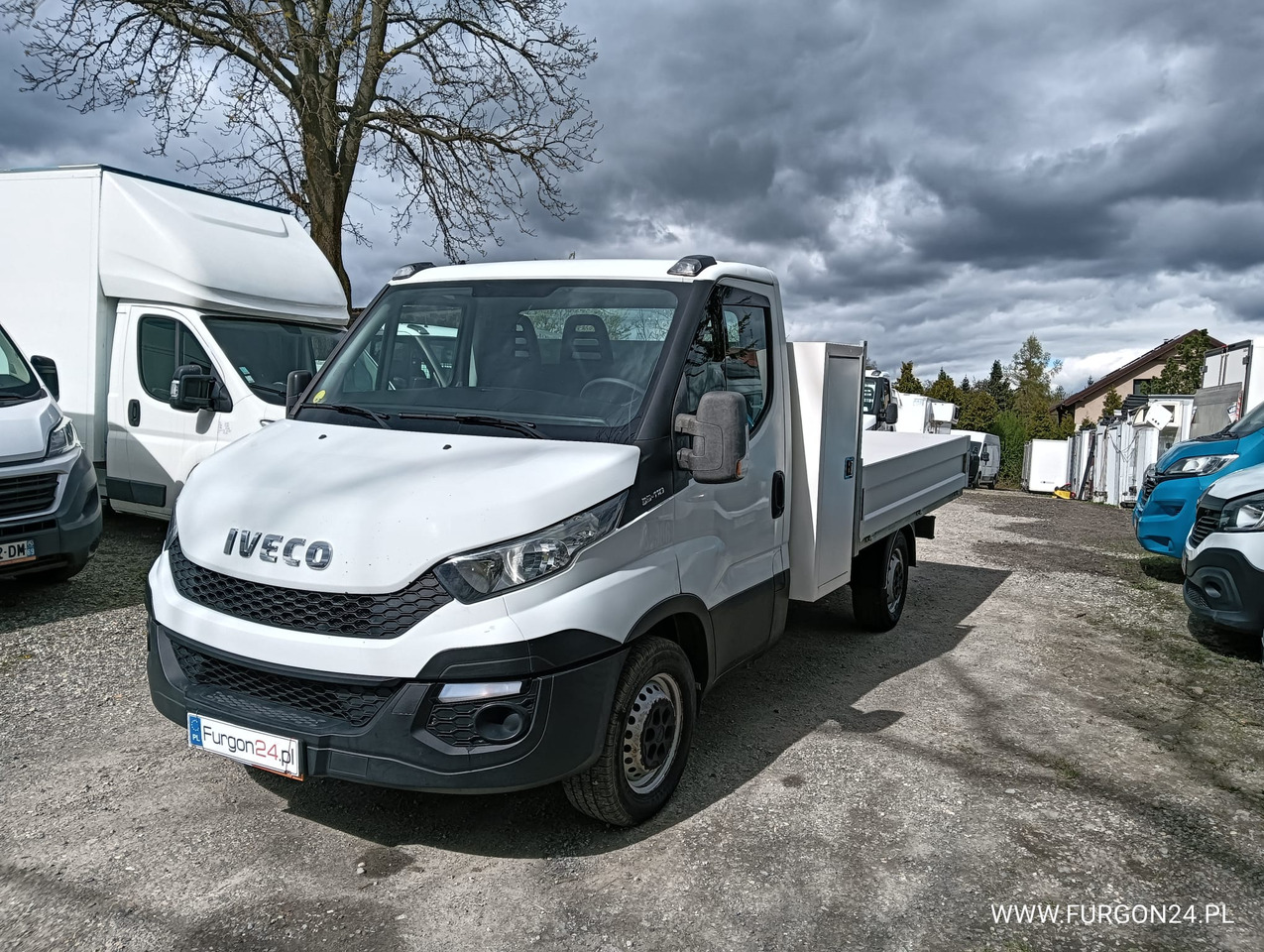 IVECO DAILY 35S11 SKRZYNIA PAKA SKRZYNKA NARZĘDZIOWA NR 727 - Open body delivery van: picture 1 IVECO DAILY 35S11 SKRZYNIA PAKA SKRZYNKA NARZĘDZIOWA NR 727 - Open body delivery van: picture 1