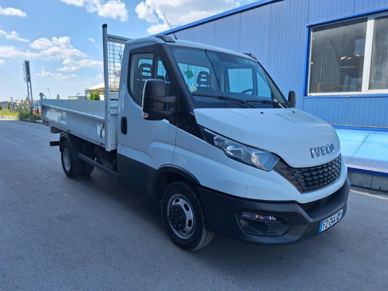 IVECO Daily 35C14 tipper - Tipper van: picture 3 IVECO Daily 35C14 tipper - Tipper van: picture 3