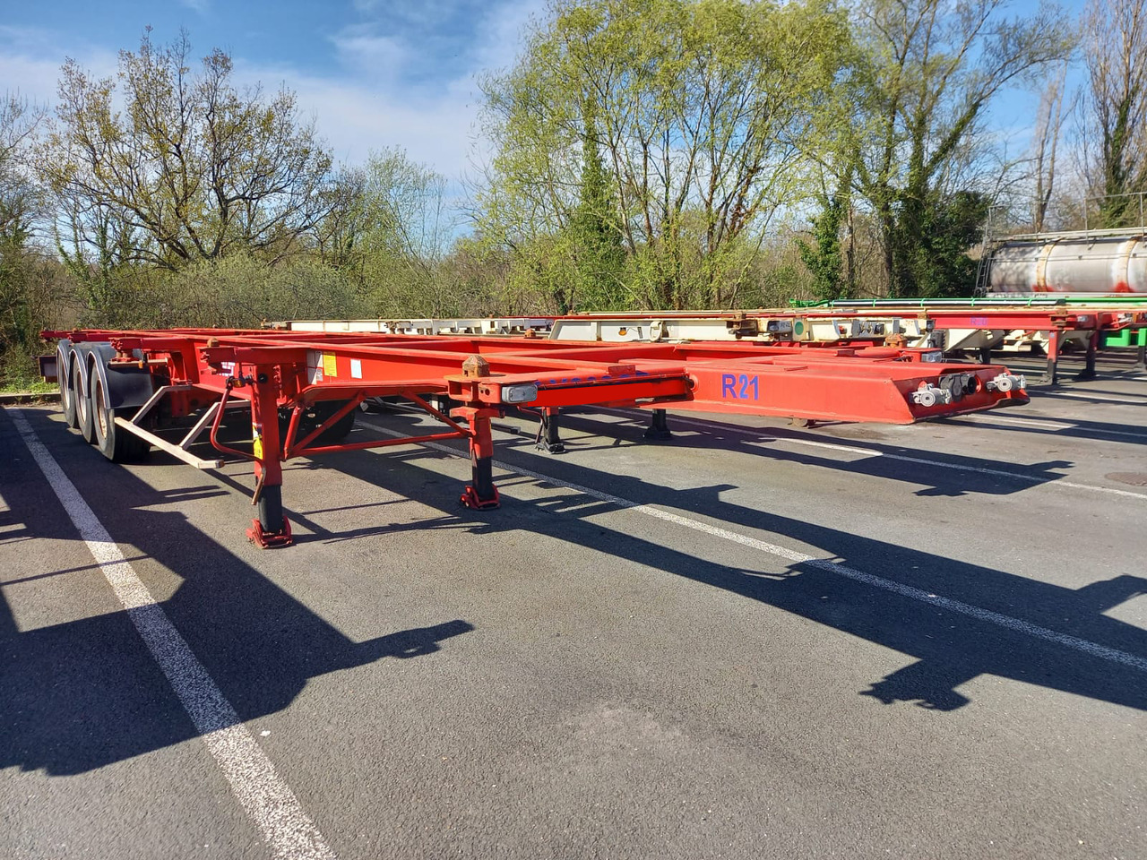 FRUEHAUF - Container transporter/ Swap body semi-trailer: picture 1 FRUEHAUF - Container transporter/ Swap body semi-trailer: picture 1