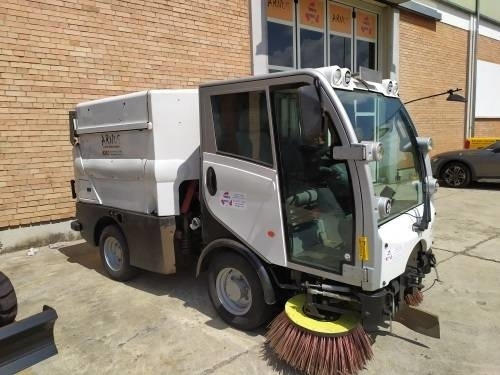 Bucher CC 2020 - Industrial sweeper: picture 1 Bucher CC 2020 - Industrial sweeper: picture 1