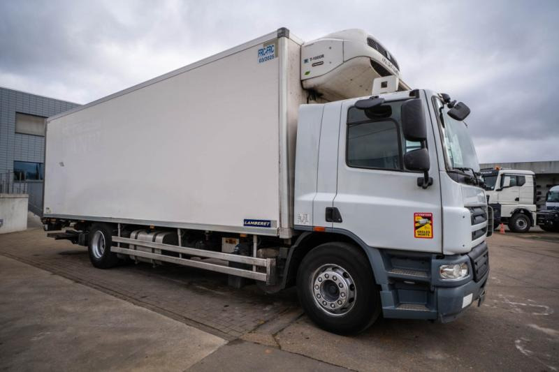 DAF CF 75.310 + THERMO KING+DHOLLANDIA - Refrigerator truck: picture 2 DAF CF 75.310 + THERMO KING+DHOLLANDIA - Refrigerator truck: picture 2