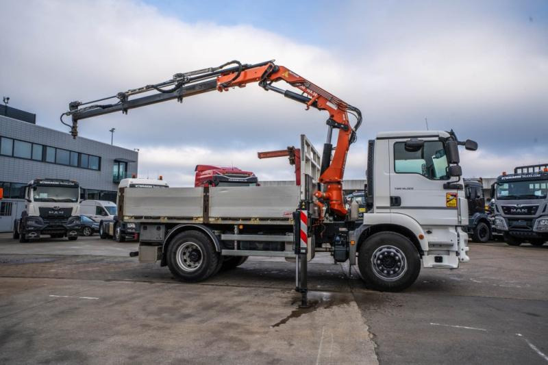 MAN TGM 18.320 BB+ATLAS 16 T/m+3EXT - Dropside/ Flatbed truck, Crane truck: picture 4 MAN TGM 18.320 BB+ATLAS 16 T/m+3EXT - Dropside/ Flatbed truck, Crane truck: picture 4
