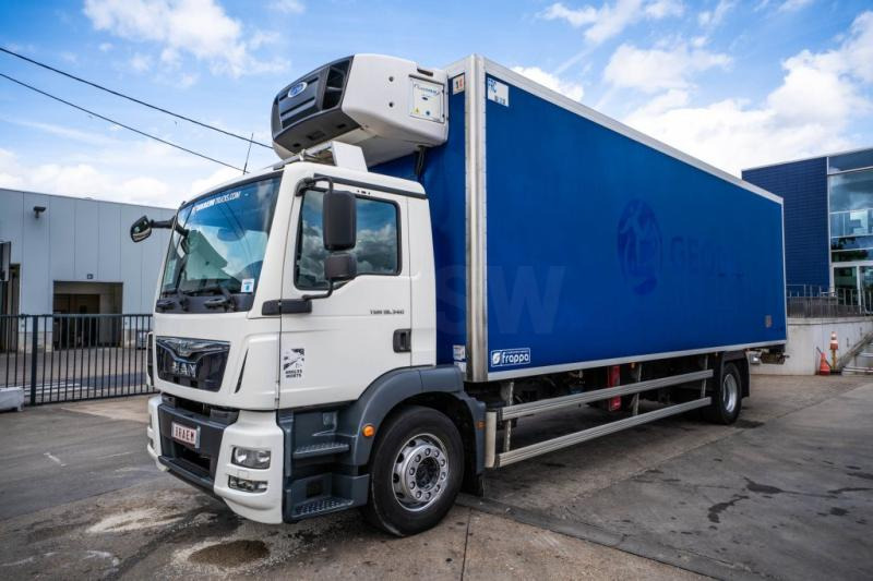 MAN TGM 18 340 BL + CARRIER 950 MT - Refrigerator truck: picture 1 MAN TGM 18 340 BL + CARRIER 950 MT - Refrigerator truck: picture 1
