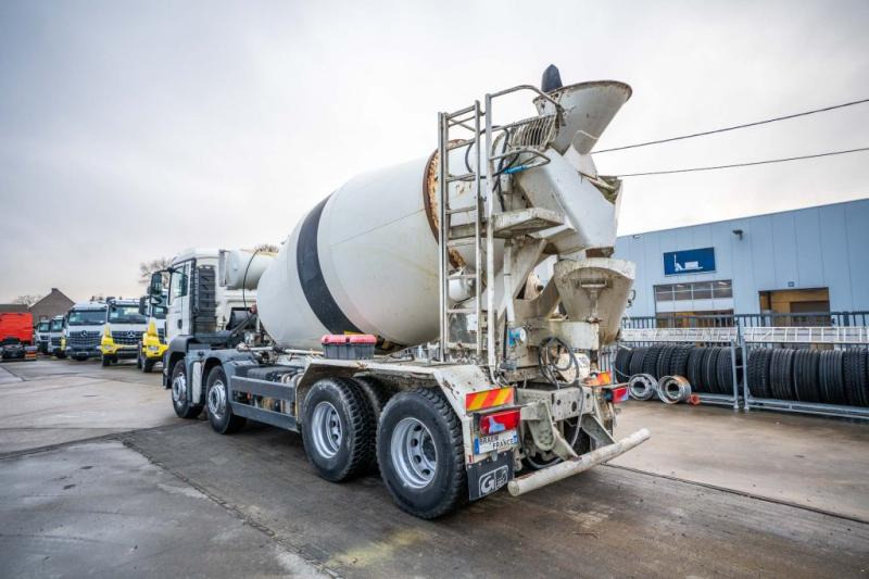 MAN TGS 32.360 BB+ LIEBHERR 9m3 - Concrete mixer truck: picture 4 MAN TGS 32.360 BB+ LIEBHERR 9m3 - Concrete mixer truck: picture 4