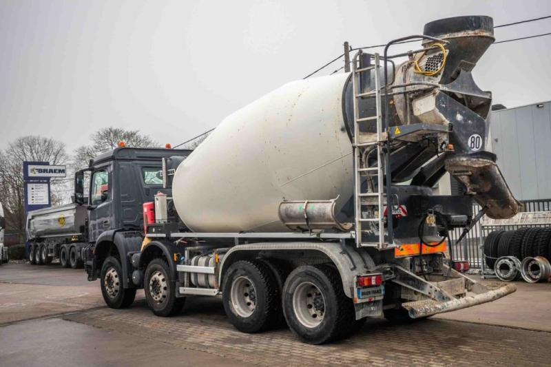 Mercedes ACTROS 3236 BB+LIEBHERR 9M3 - Concrete mixer truck: picture 4 Mercedes ACTROS 3236 BB+LIEBHERR 9M3 - Concrete mixer truck: picture 4