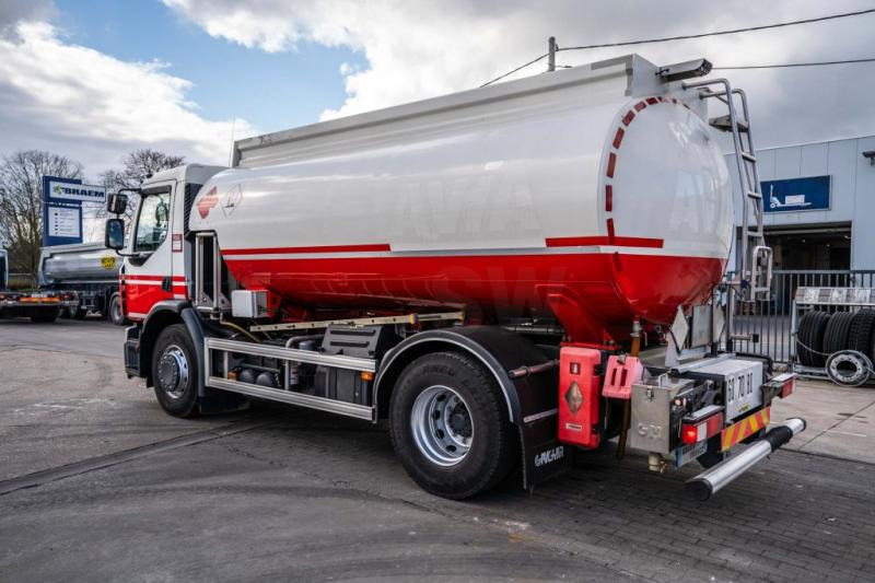 Renault D 198 WIDE 340+ALU MAGYAR/5 COMP + 13.200L - Tanker truck: picture 5 Renault D 198 WIDE 340+ALU MAGYAR/5 COMP + 13.200L - Tanker truck: picture 5