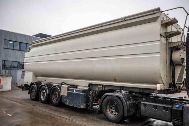 Desot DESOT-GUILLAUNNEAU / 8 COMP - Semi-trailer: picture 2 Desot DESOT-GUILLAUNNEAU / 8 COMP - Semi-trailer: picture 2
