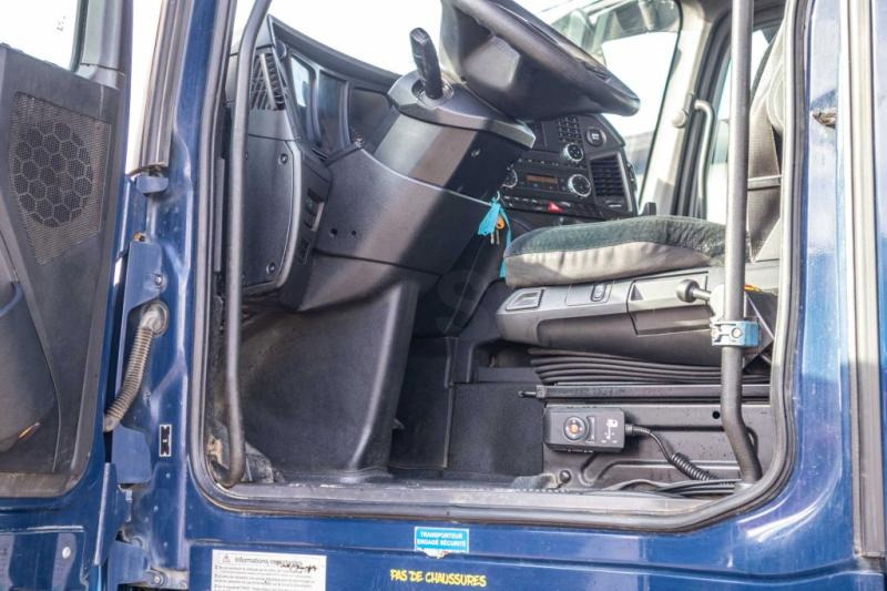 Mercedes AROCS 1843 LS ( NO ACTROS) +HYDRAULIQUE - Tractor unit: picture 5 Mercedes AROCS 1843 LS ( NO ACTROS) +HYDRAULIQUE - Tractor unit: picture 5