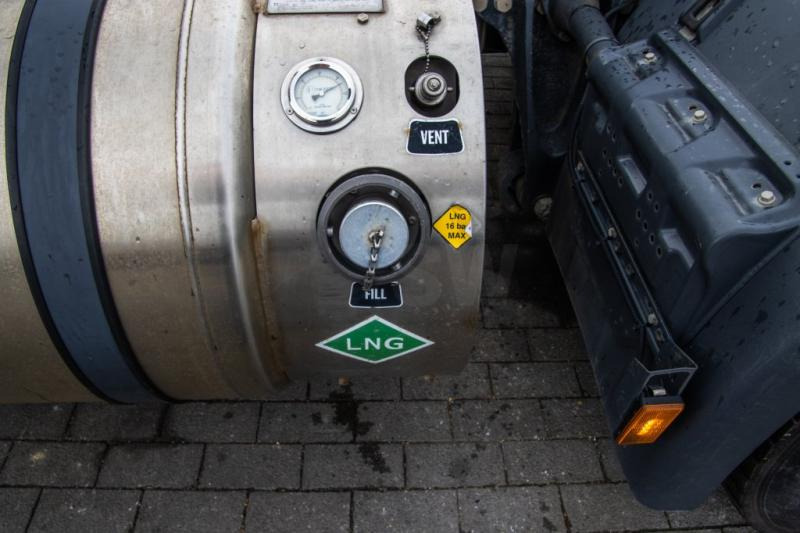 Tractor unit Scania G 340 (LNG GAS): picture 9
