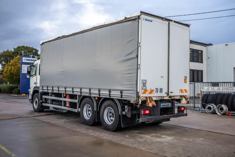 Volvo FM 330-6x2-E5+10 pneus/tires+intarder - Curtain side truck: picture 4 Volvo FM 330-6x2-E5+10 pneus/tires+intarder - Curtain side truck: picture 4