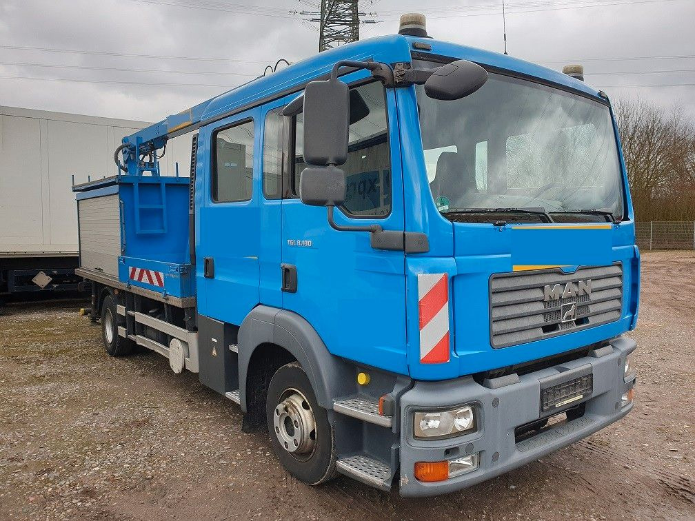 MAN TGL 8.180 Hubarbeitsbühne WuMAG 17 m - Truck mounted aerial platform: picture 3 MAN TGL 8.180 Hubarbeitsbühne WuMAG 17 m - Truck mounted aerial platform: picture 3
