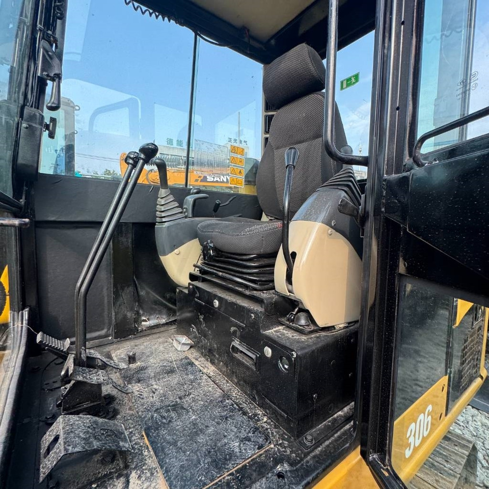 CAT 306 - Mini excavator: picture 5 CAT 306 - Mini excavator: picture 5