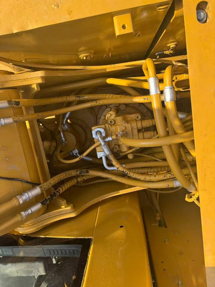 CAT 320 C - Crawler excavator: picture 5 CAT 320 C - Crawler excavator: picture 5