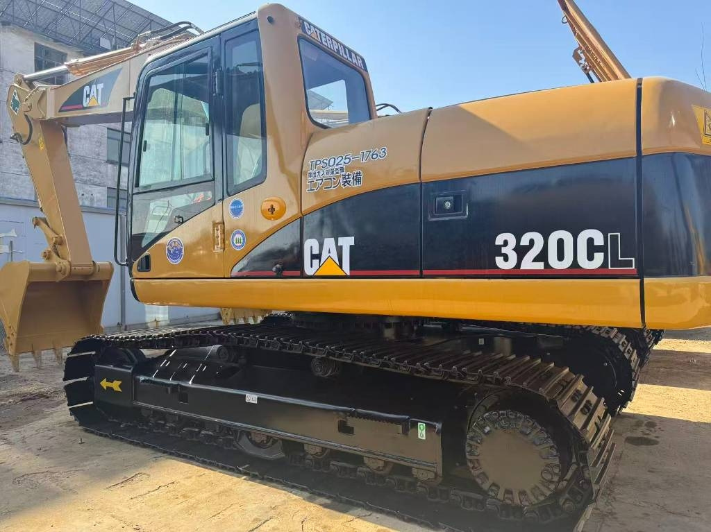CAT 320 C - Crawler excavator: picture 1 CAT 320 C - Crawler excavator: picture 1